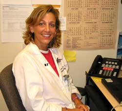Karen Lynne Ullman, Radiation Therapist, Radiologic Technologists – Therapy (R.T.T.), Research Radiation Therapist, Radiation Oncology Branch, Center for Cancer Research, National Cancer Institute, National Institutes of Health, Bethesda, Maryland